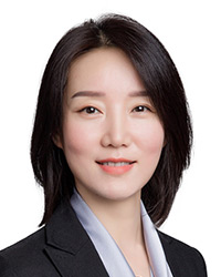 Veronique Gong