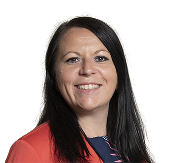 Estellle Veilleux, Financial Planner