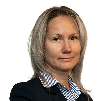 Liliana Cinic, Financial Planner